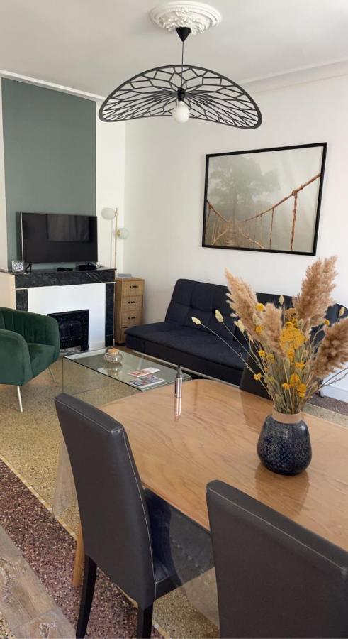 L'Ecrin Des Calquieres Apartman Nîmes Kültér fotó