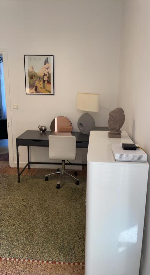 L'Ecrin Des Calquieres Apartman Nîmes Kültér fotó