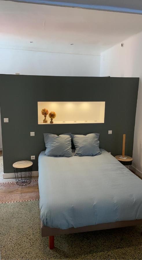 L'Ecrin Des Calquieres Apartman Nîmes Kültér fotó